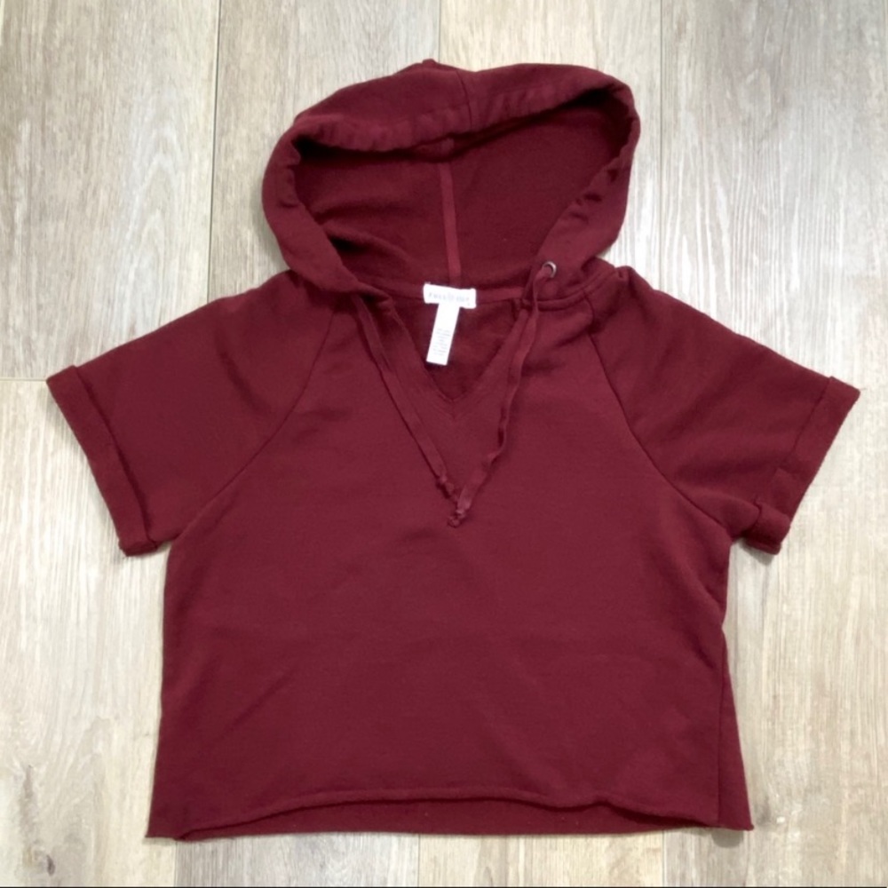 Maroon crop top hoodie small sweatshirt cropped